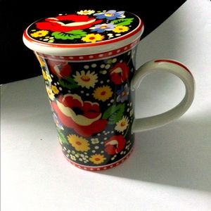Vera Bradley tea cup with lid
